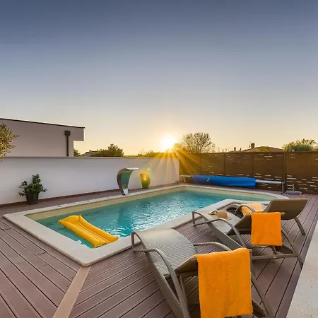 Holiday home Magnolia Pula