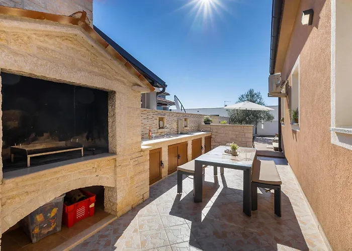 Будинок відпочинку Magnolia